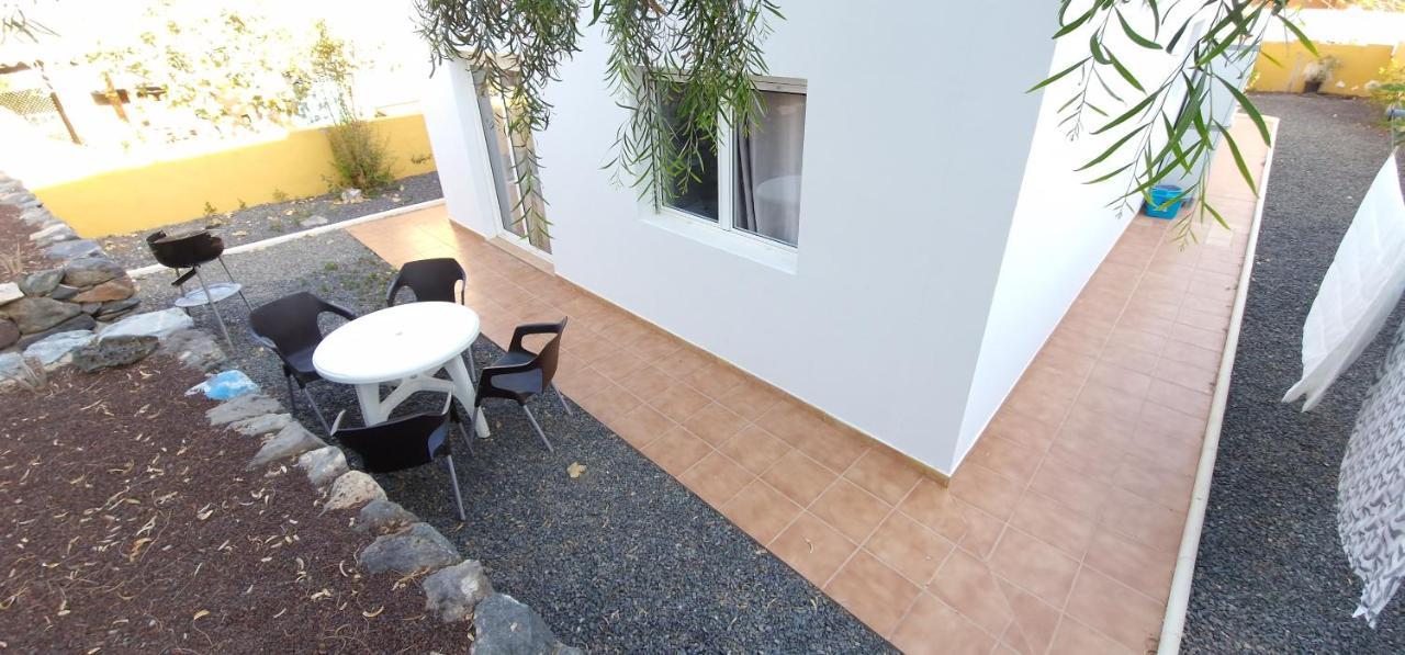 Villa Casa Geminis, Relax, Sol Y Jacuzzi à Tarajalejo Extérieur photo